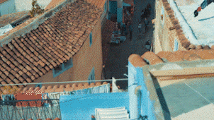 Split Grid Transitions - 1